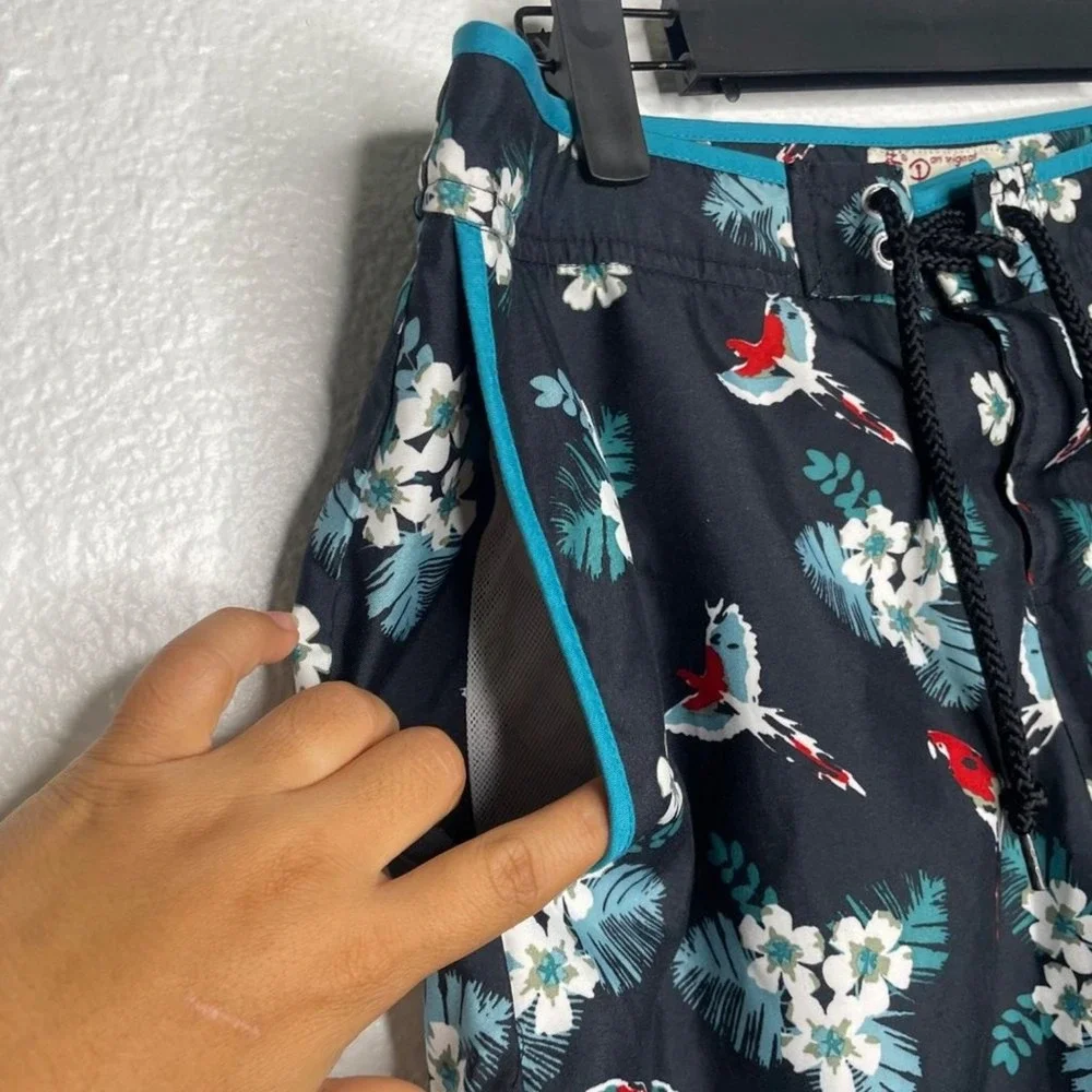 Original Penguin Mens Navy Blue Tropical Parrot Floral Board Shorts Size 30